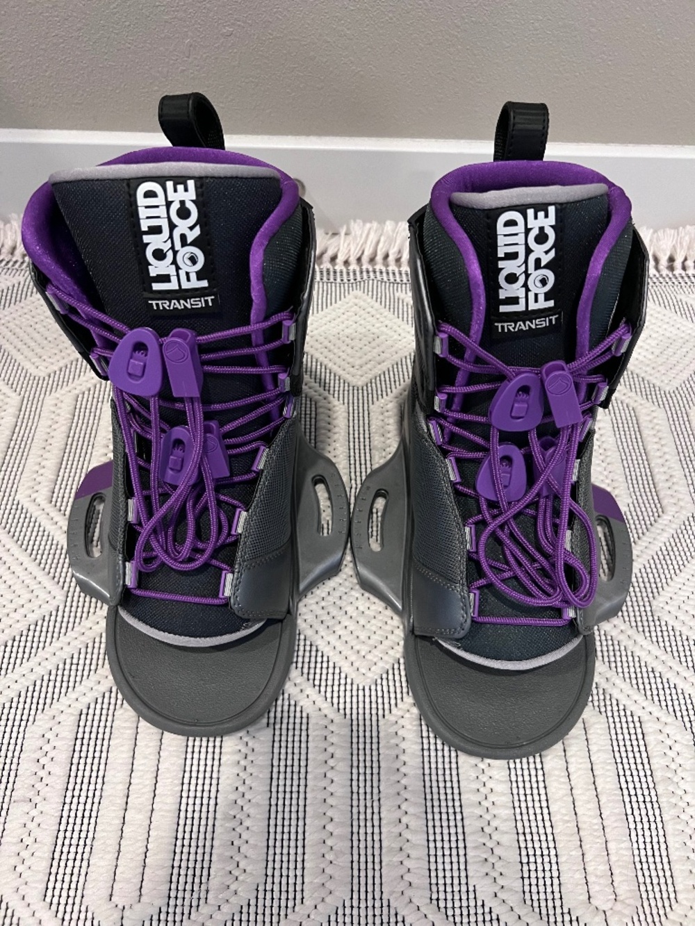 Liquid Force Transit Women's Wakeboard Bindings Size 7-10 - Never Used